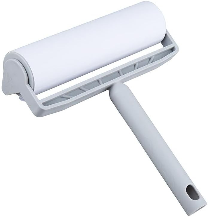 Daiso Lint Roller - White Sticky Roller for Clothes & Fabric - Image 1